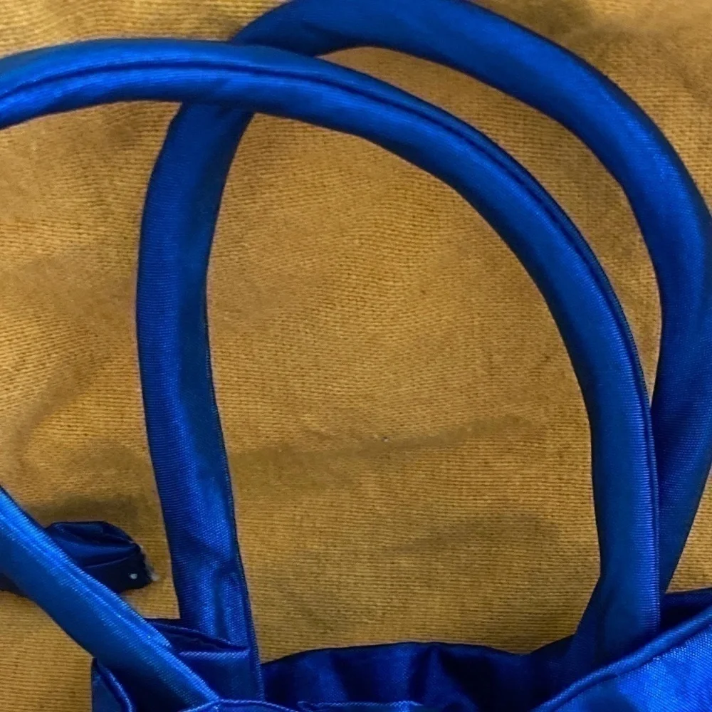 Darling Little Silky Evening Purse w Drawstring